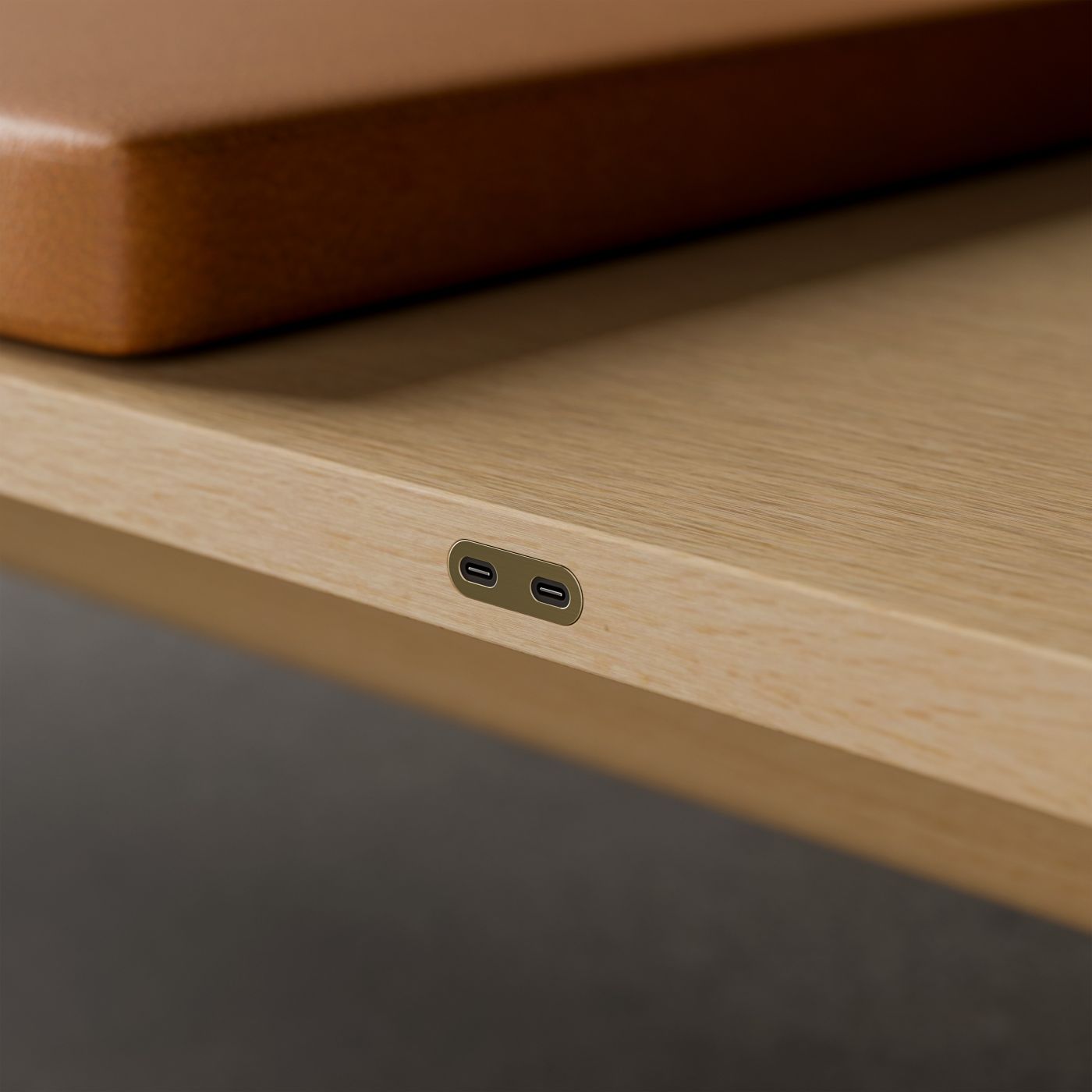 Optional power integration, results in a clean technology interface.