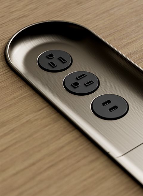 FREYA’s linear power basin offers power for every seat.