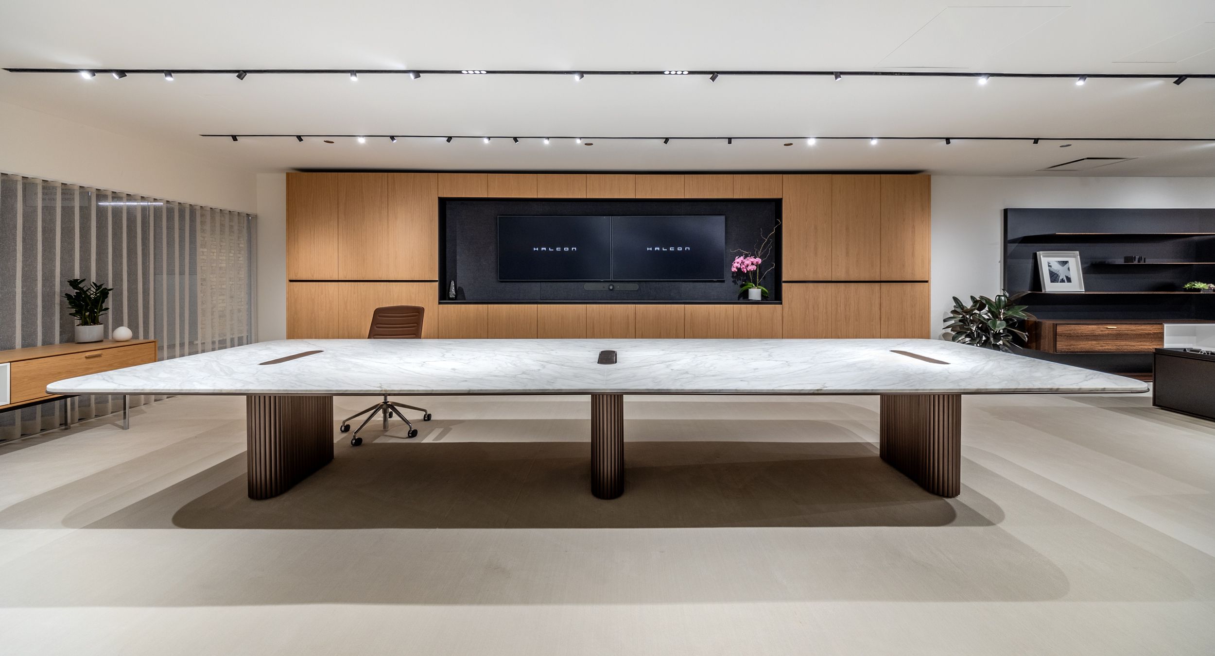 ASTORIA Conference Table: Best of NeoCon | Gold Award | Best of Competition.
