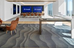 HUGO tables are perfect for collaboration in shared spaces. thumbnail