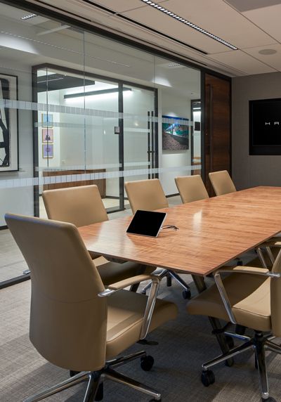 Tables & Conference Confidential Law Firm | LA