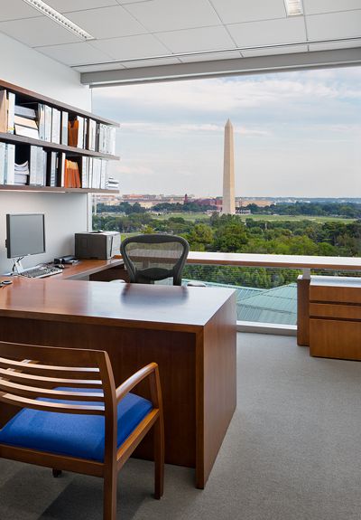 Tables & Conference Sullivan & Cromwell