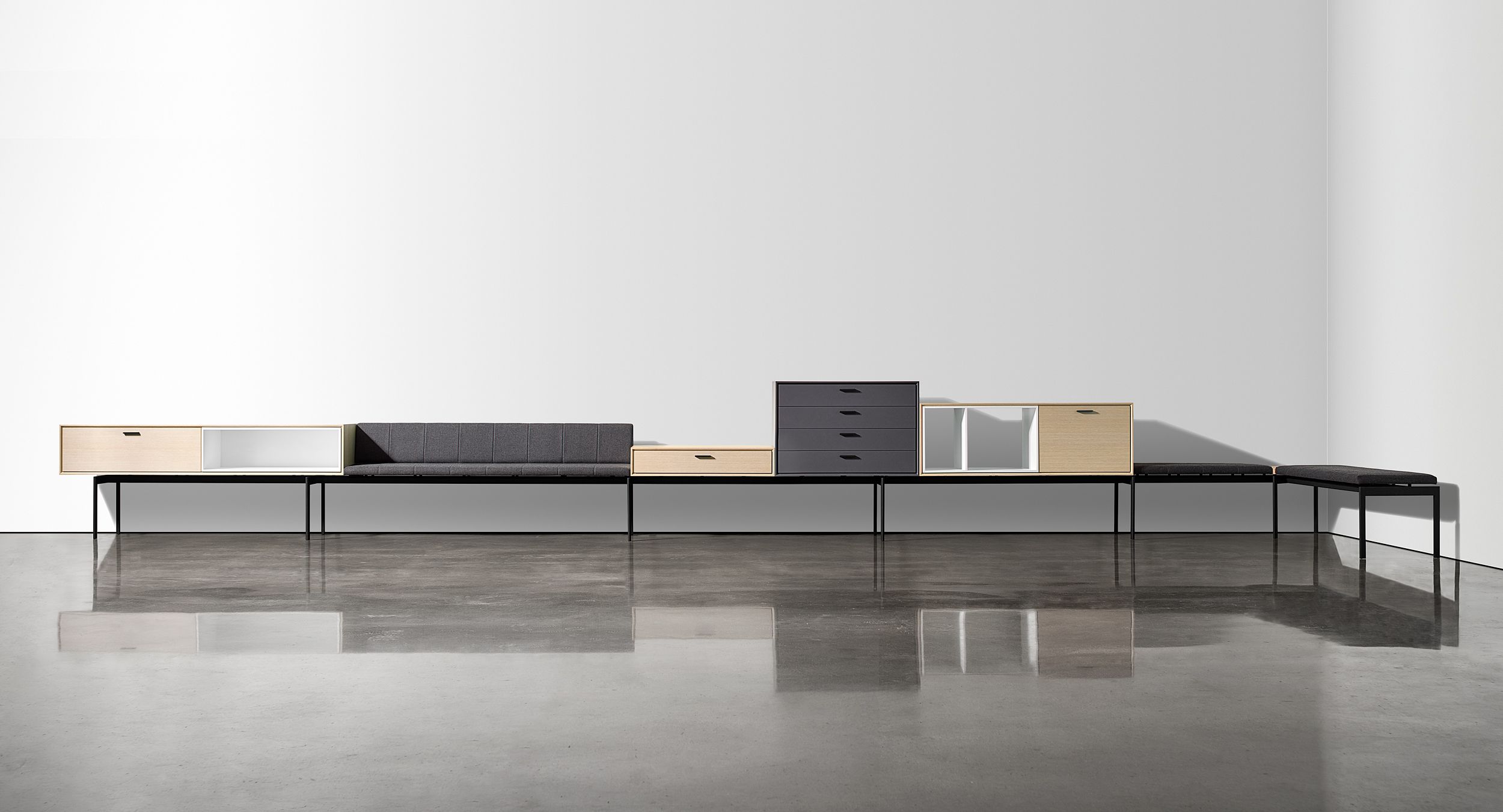 Halo's modular platform seamlessly integrates gallery seating with sophisticated storage elements.