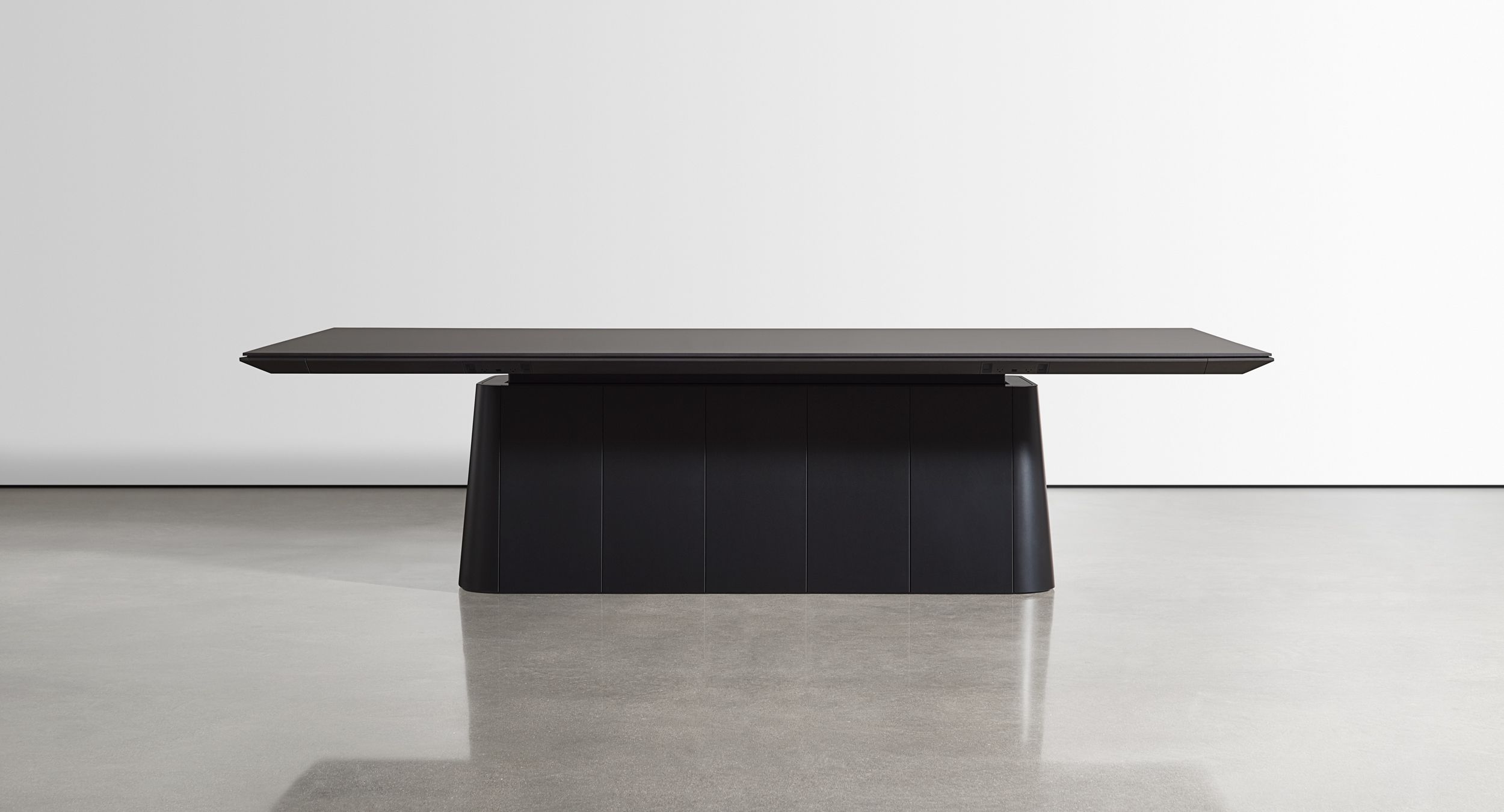 The Halo collection includes award-winning adjustable-height meeting tables.