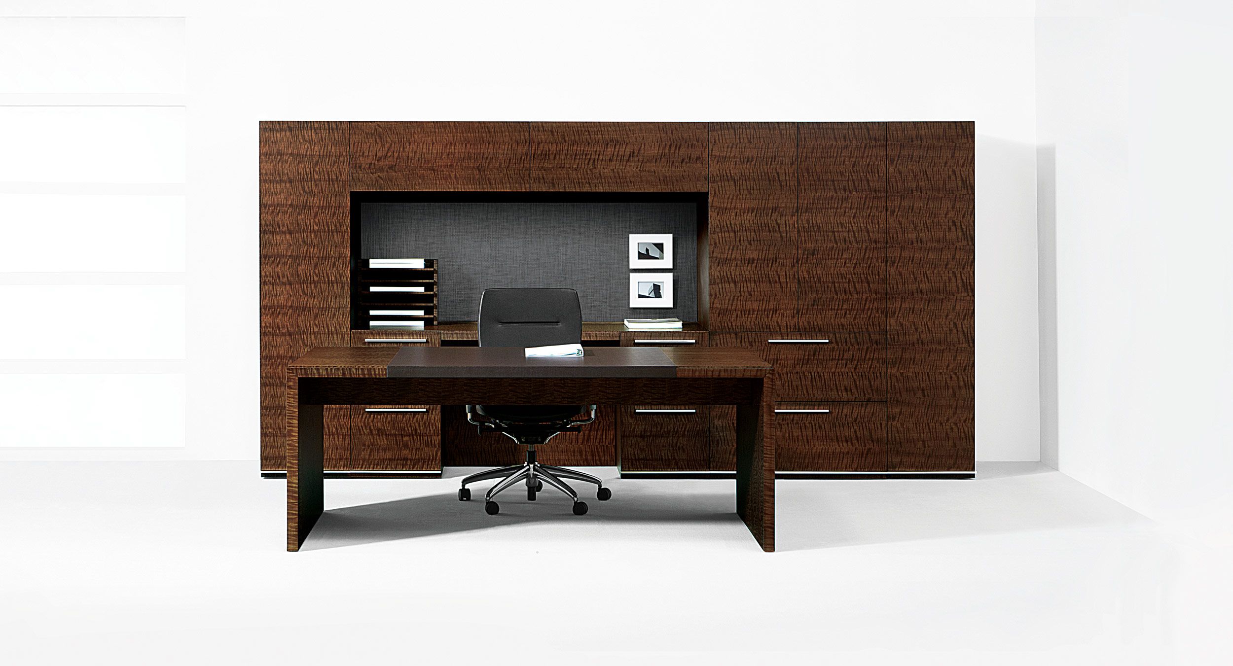 Freestanding desks pair perfectly with minimalist Mitre workwalls.