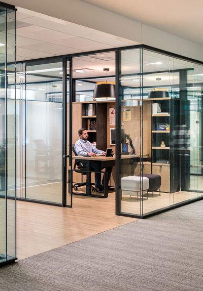 Tables & Conference BPX Energy | Denver