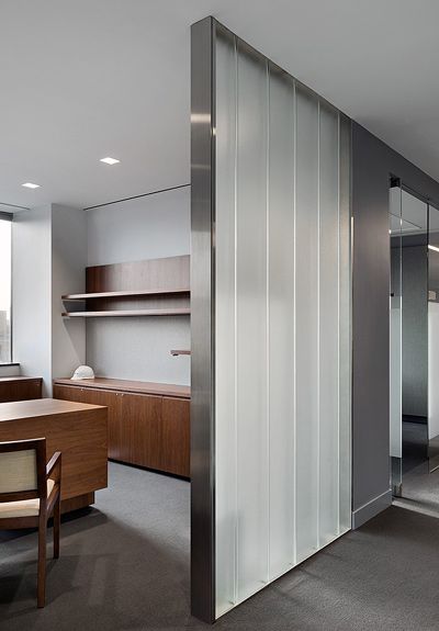 Tables & Conference Turner Construction | NY